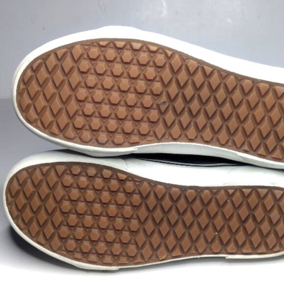 Vans Sk8-Hi MTE Women's Size 7.5 black winter shoes - Picture 7 of 8